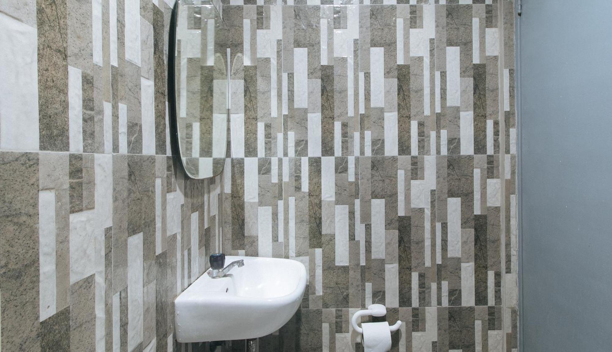 Reddoorz At Fat J Apartelle Mactan Cebu Kültér fotó